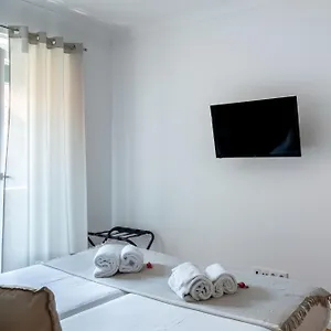 Cozy Avenida Guest house